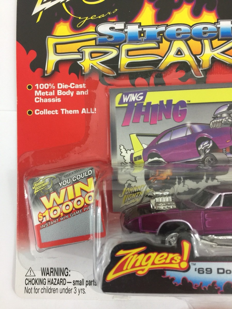 Johnny Lightning Street Freaks Zingers 69 1969 Dodge Daytona