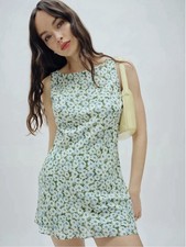 NWT Reformation Dale Dress in Daisy Meadow size XS