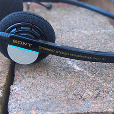 Sony MDR-51 Stereo Wired On-Ear Headphones Headband 3.5mm Black/Silver