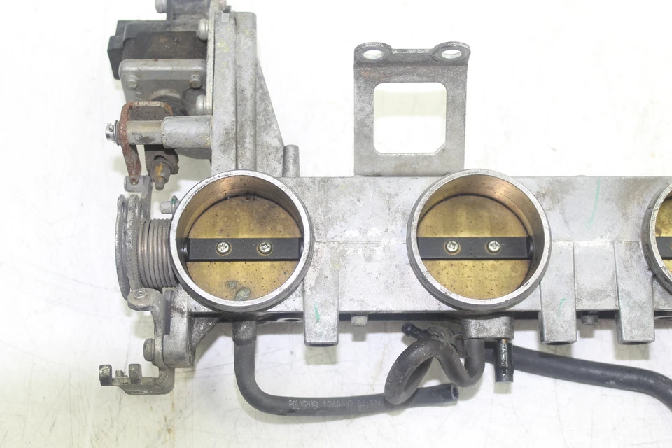 Carrocerías de acelerador Triumph Sprint St 05 Foto 4 de 4