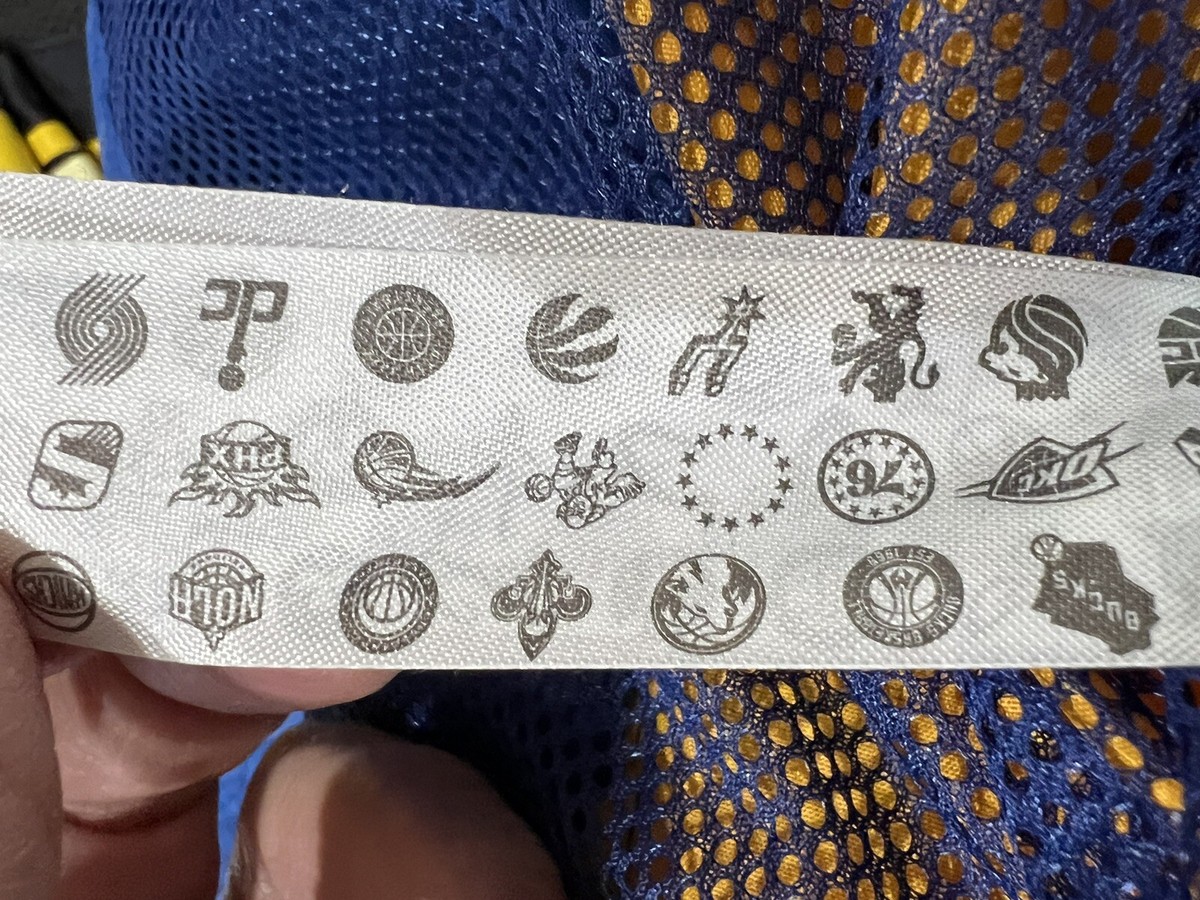 ウォーリアーズ　バスケ　ジャケット NBA U GOLDEN STATE WARRIORS MENS SZ. M ZIP UP JACKET