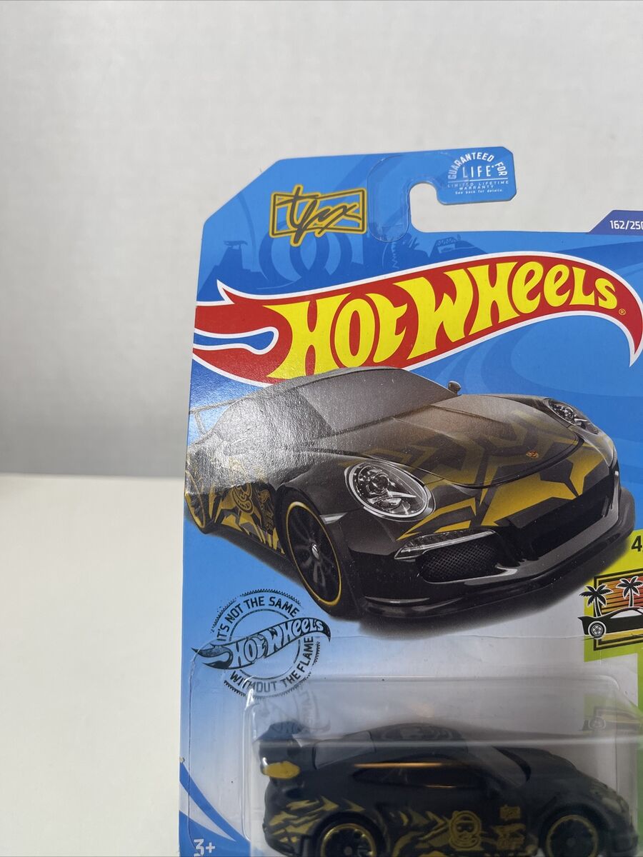 Hot Wheels 162/250 Porsche 911 GT3 RS TANNER FOX HW Exotics 4