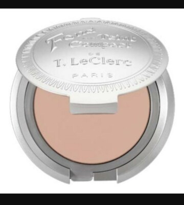 T.LeClerc Compact Cream Foundation 01 Natural Pink Flesh (01 Chair Rose Naturel)