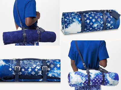 Louis Vuitton Picnic Rug Leather Harness Carrier Bandana Bag Towel Blanket Tuch