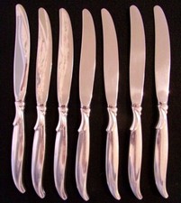 1847 Rogers Bros Flair International Silver Plate 7 Dinner Knives