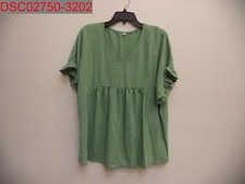 NWOT - Women's Green V-Neck Short Sleeve Lightweight T-Shirts, Size L X0034G7Q8R