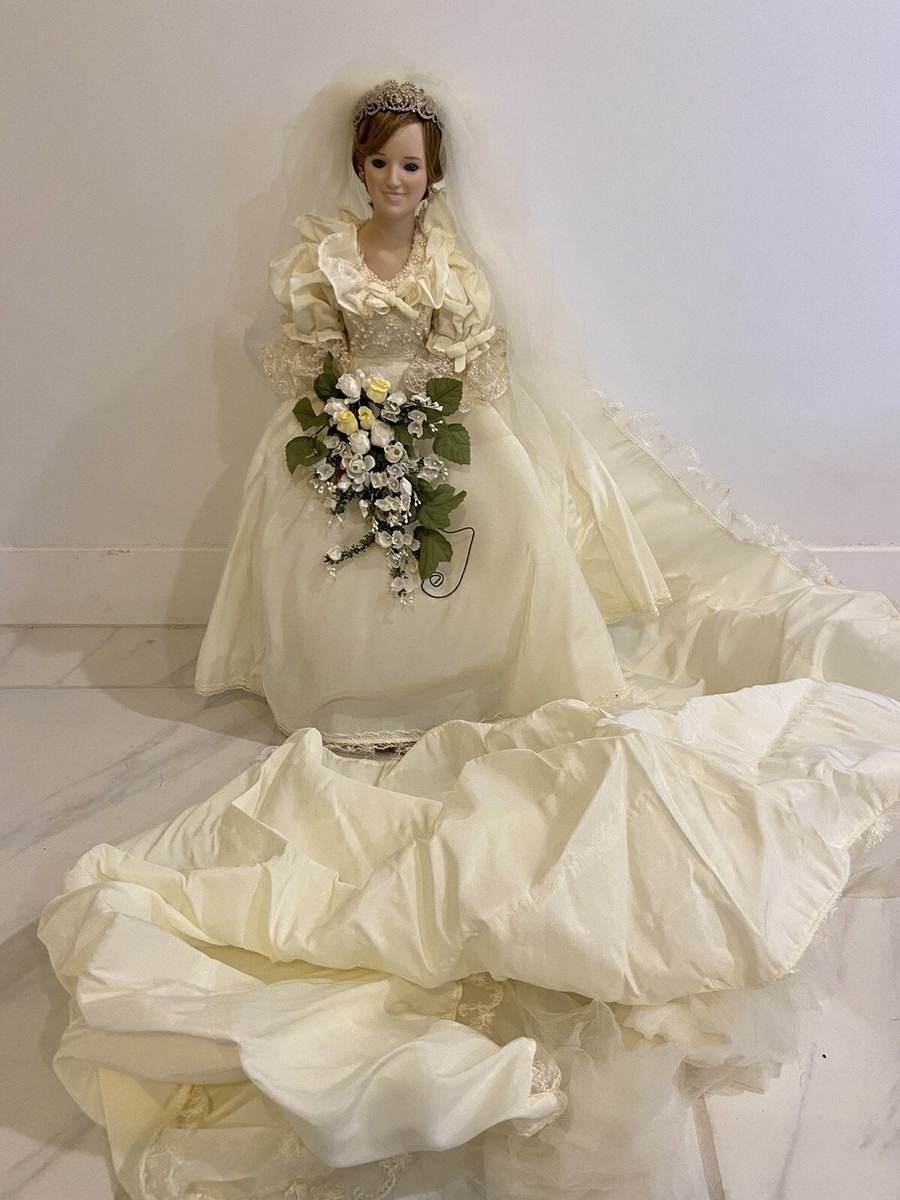 princess diana doll in wedding dress Toys Porcelain Dress Brand New Franklin Mint Princess Diana Mercari quality porcelain Diana Princess of Wales (Goldberger)