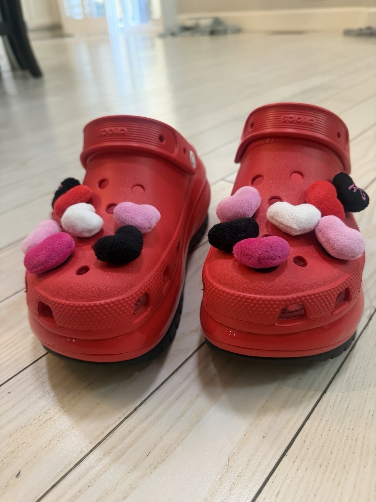 Karol G Crocs / Karol G x Mega Crush Clog Size M5/W7 image 2
