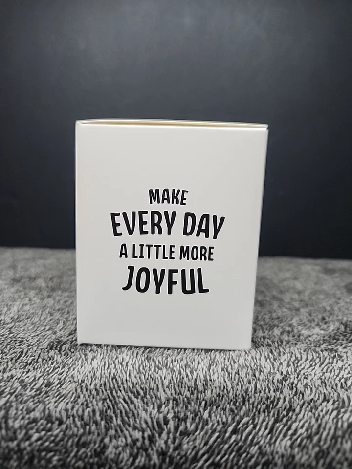 Hoptimist Bumble S, Pequeno, Menino M. Olhos Alegres, Decoração / Ideia de Jogo, Branco - Imagem 3 de 4