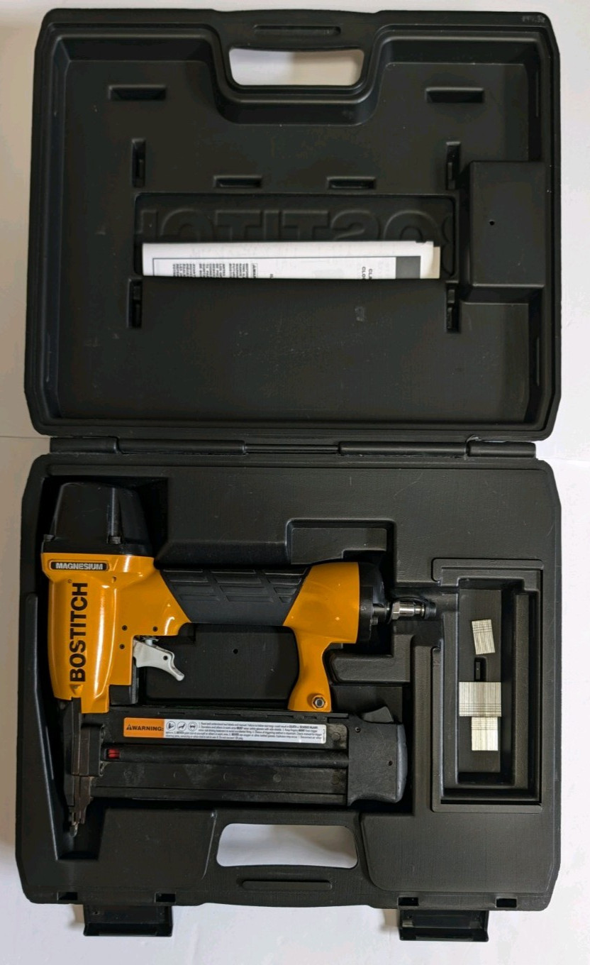 Bostitch BT200 Oil-Free Pneumatic Brad Nailer Air Nail Gun w/ Case & Manual