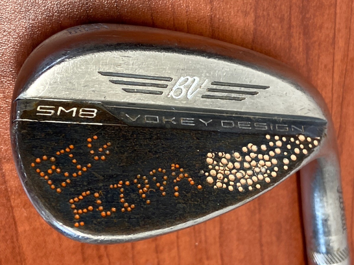 Gauge Design 52° Gap Wedge Regular Steel Shaft Perfect Pro Black Grip Gauge Design 52° Gap Wedge Regular Steel Shaft Perfect Pro Black Grip