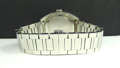 Gucci GG2570 37 mm Silver Stainless Steel Case, Silver Stainless Steel  Bracelet, White Dial, Women's Wristwatch (YA142403)