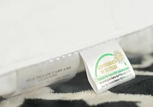 Pair of Mulberry Silk-Filled Pillows. Microfiber Inner Core for Extra Support. - Image 4 of 4