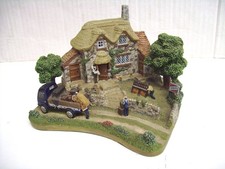 VINTAGE DANBURY MINT ~"Moving In" by John Robbins -Nr 2299, beautiful figurine.