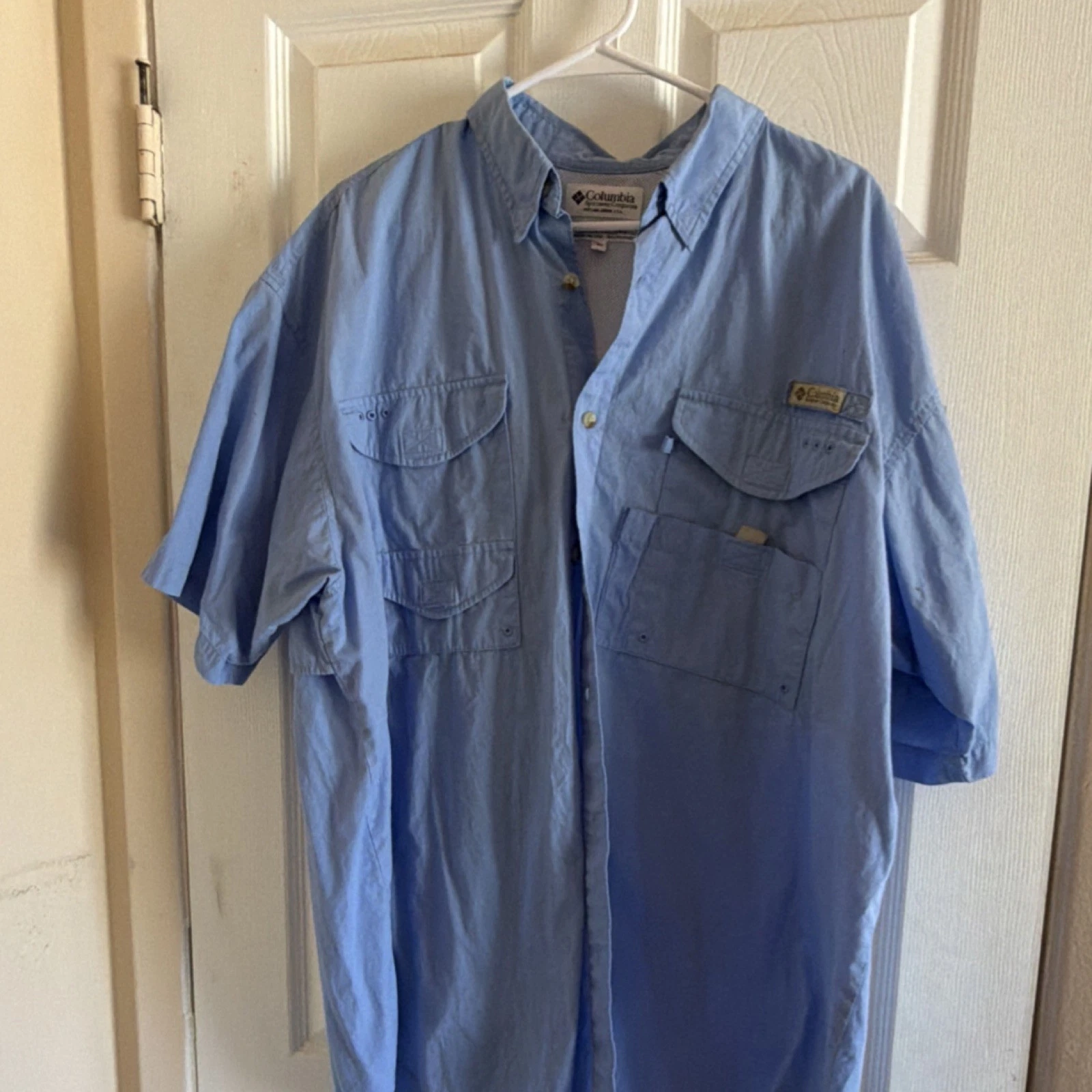 Columbia Men's XL Blue Short Sleeve Fishing Shirt 100% Cotton/Polyester Pockets