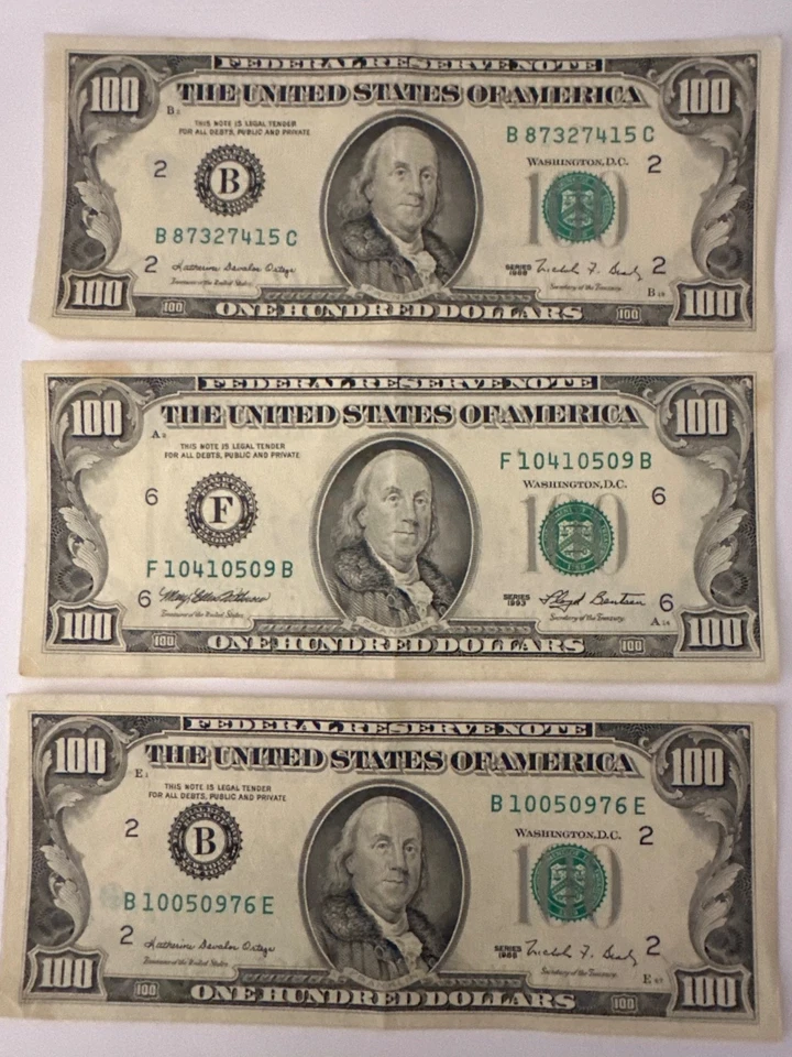 7- $100  DOLLAR BILLS OLD STYLE SMALL HEAD  only $129.95 PER NOTE - Image 3 of 4