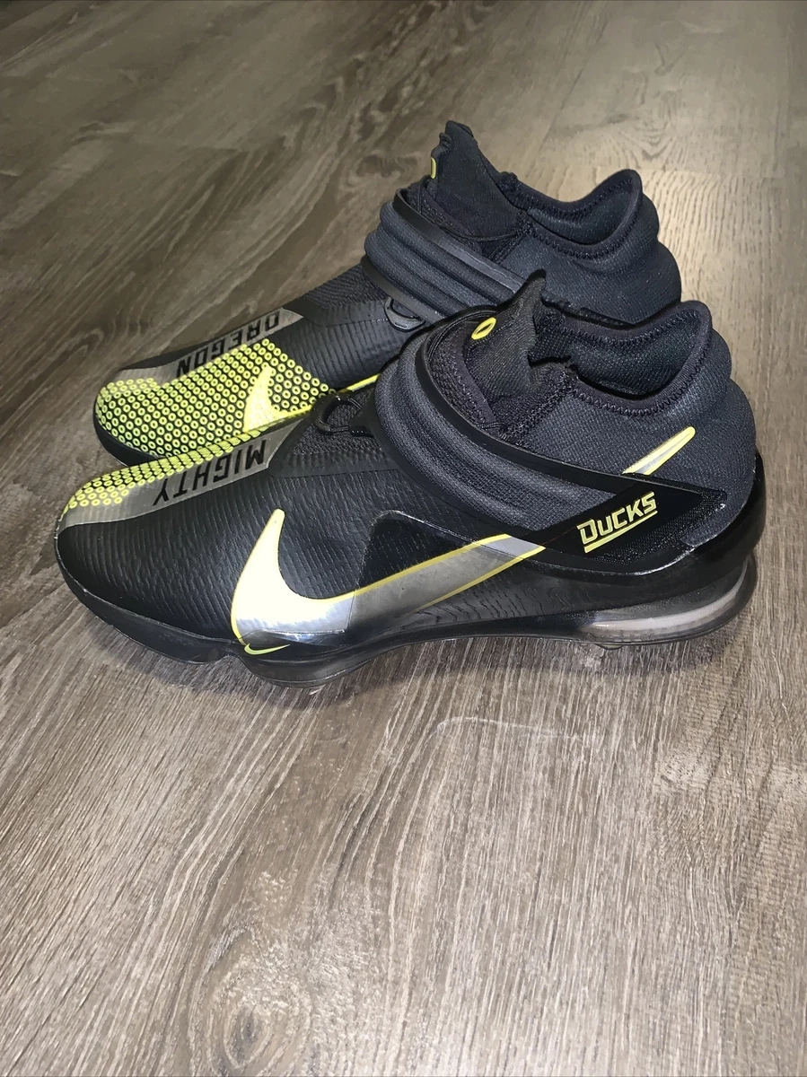 Nike Force Zoom Trout 7 Oregon for Sale | Authenticity Guaranteed