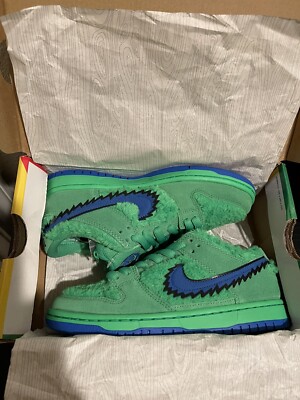 Nike SB Dunk Low x Grateful Dead Green Bear 2020