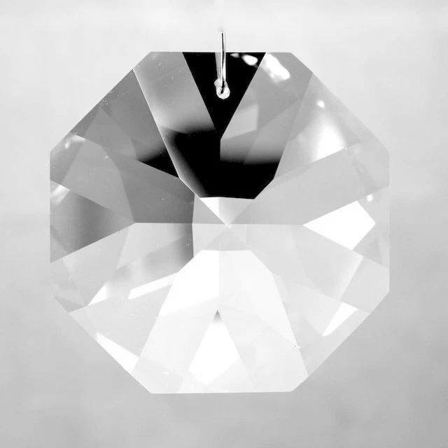 SWAROVSKI® STRASS Component 8015 - 24  Clear senza logo Pendente Ottagono 1 foro - Immagine 2 di 3