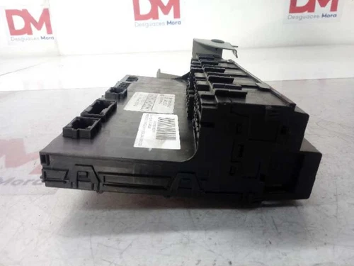 Caja Reles/Fusibles para MERCEDES-BENZ CLASE E (BM 211) BERLINA 2002 5152783 - Imagen 2 de 10