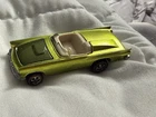 HOT WHEELS Redlines Classic '57 T-Bird Lime Green w/Beige Interior 1968
