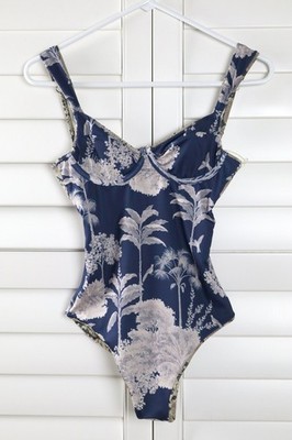 MAAJI NWT $178 Reversible Snake Print One Piece Swimsuit Bathing Suit Size Small