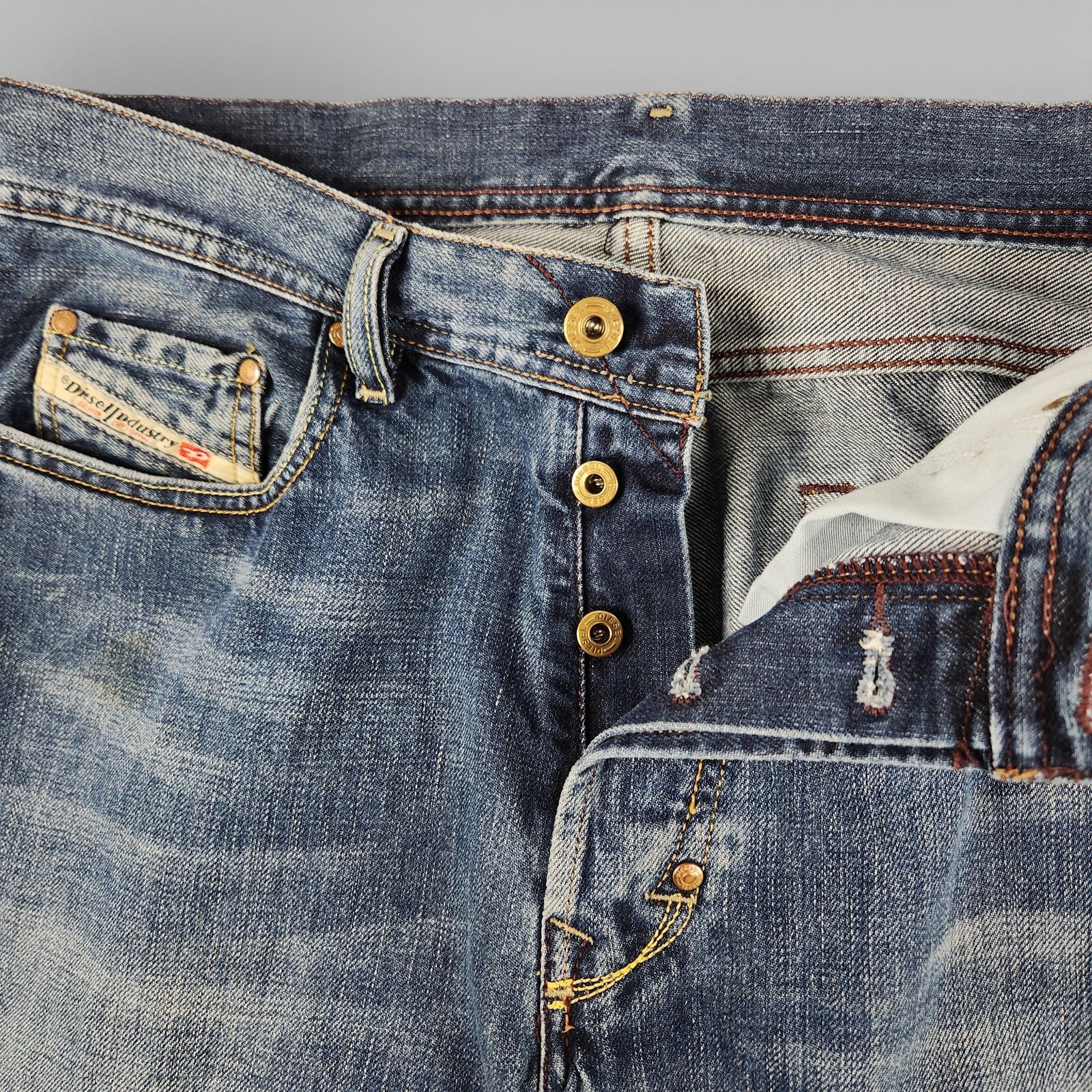 Vintage Diesel Kuratt Jeans Mens 33x30 Blue Straight Button Fly Made in Italy thumbnail 5