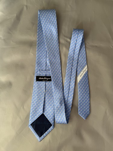 Salavatore Ferragamo Men’s Tie SILK Blue Bull Character Rare Luxury ITALY - Picture 4 of 5