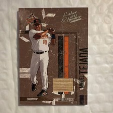 2004 Donruss Leather & Lumber Miguel Tejada #22 Silver /100 Game-Used Bat 
