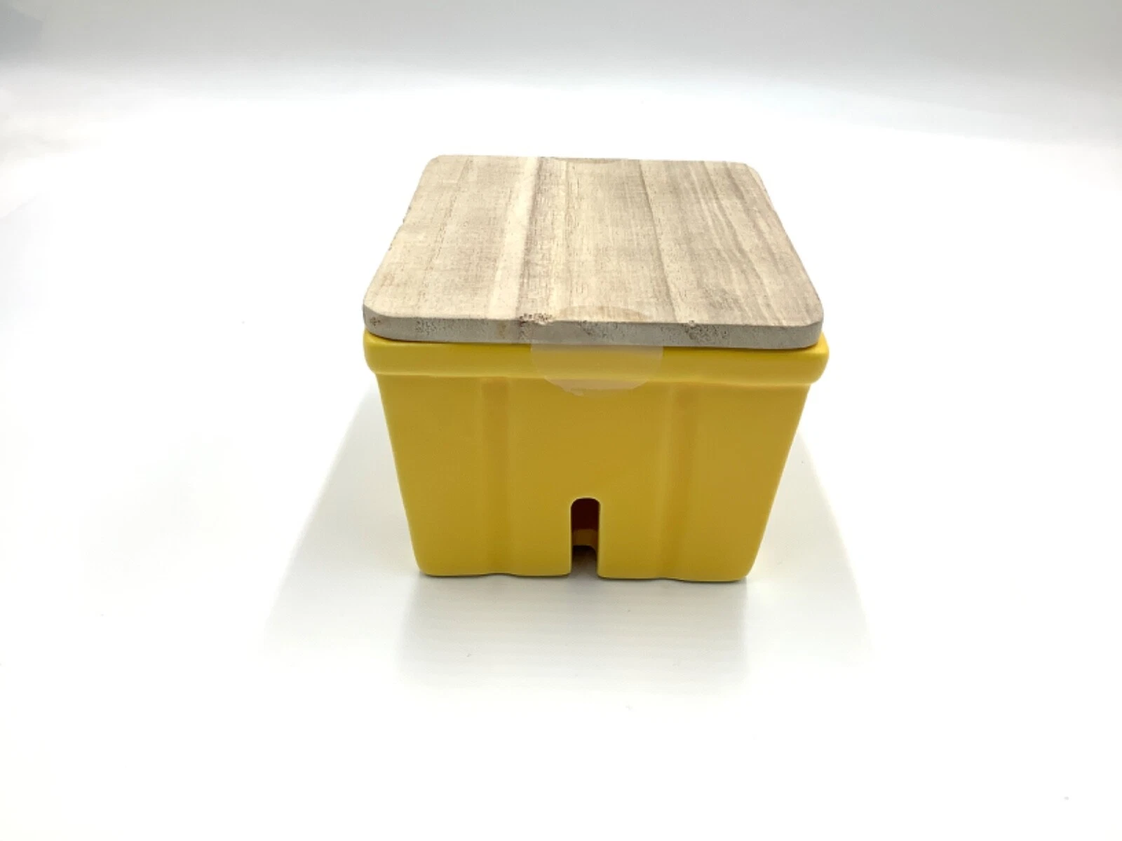 Porcelain Food Storage with Wood Lid 5”-3.35” New