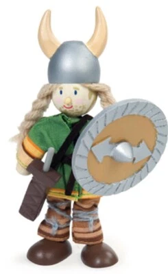 Le Toy Van - Budkins BK943 - Wikinger Biegepuppe Sven the VIKING WARRIOR