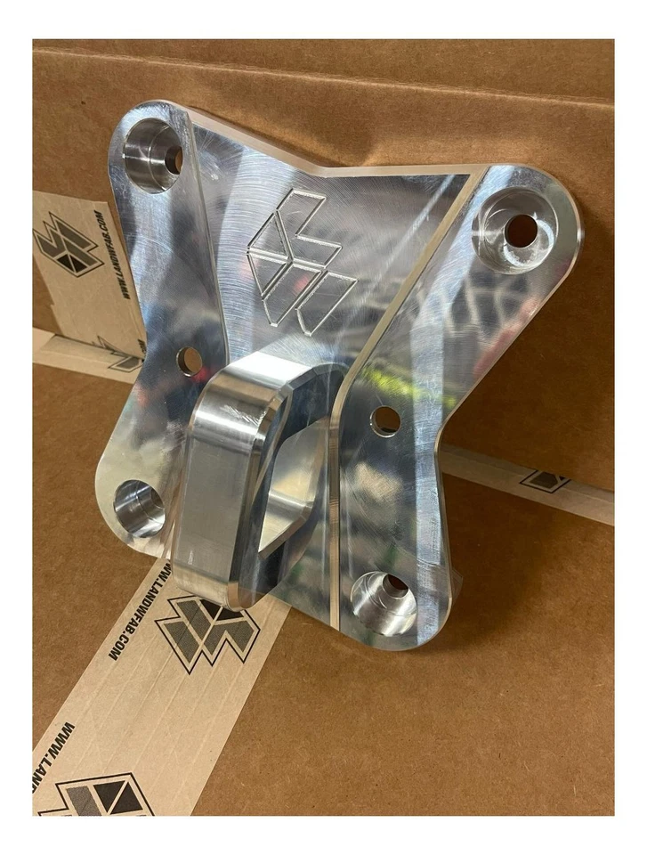 L&W Radius Rod Pull Plate for Can Am Maverick X3 - Image 2 of 3