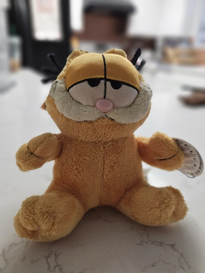 Aurora World Garfield Cattitude No.8 Plush NWT - Image 3 of 4