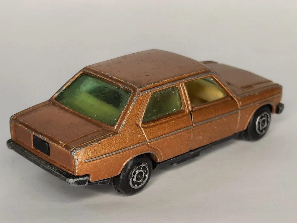GUISVAL brown Seat 131 1/64 Made in Spain no Fiat vintage diecast rare car coche - Imagen 3 de 4