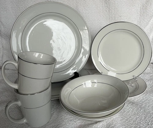 Vintage 1990s Everyday Gibson Platinum Prestige 2 Four Piece Place Settings EUC