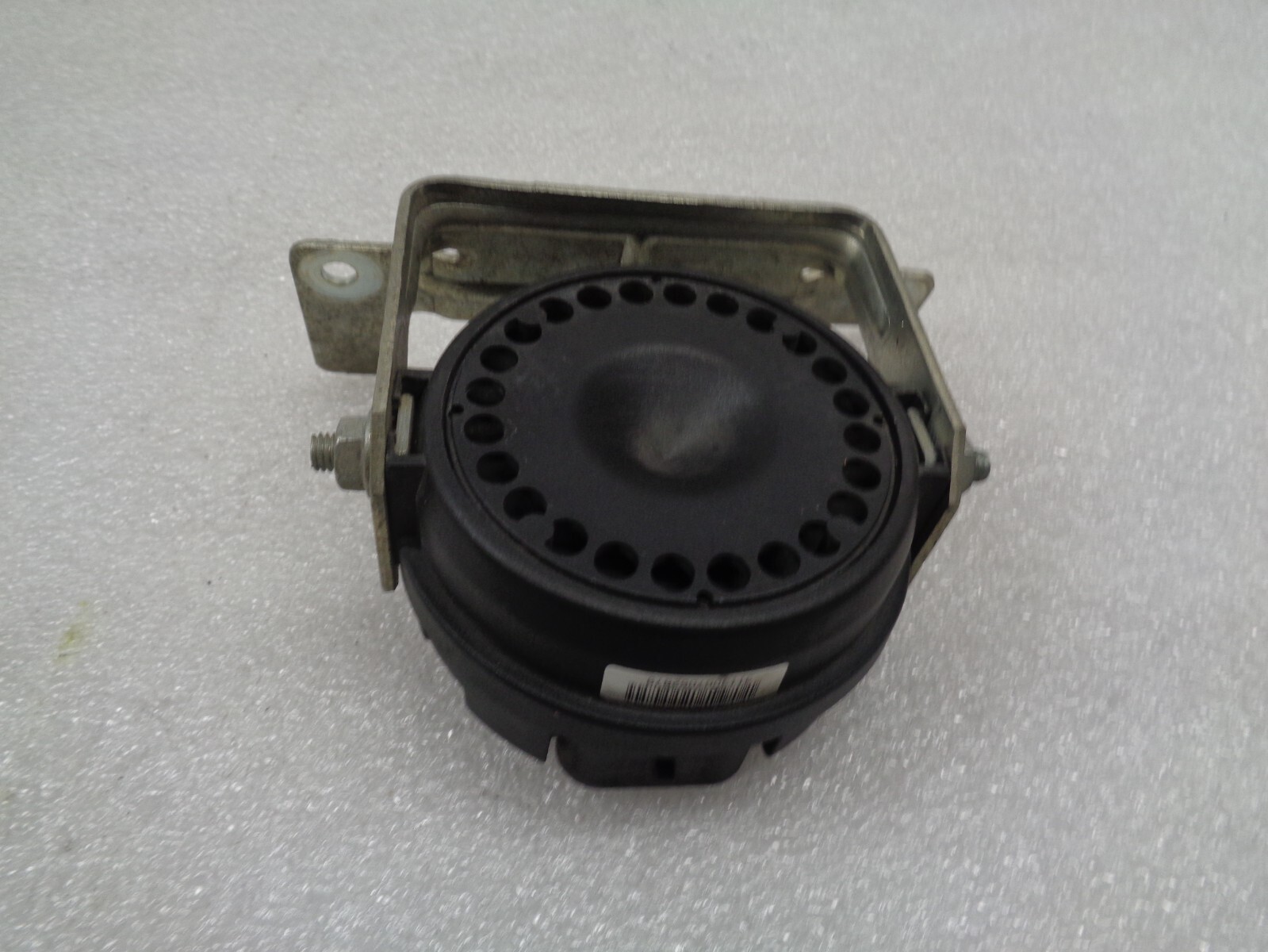 2014-2017 Maserati Ghibli Anti Theft Alarm Horn Siren 6700017230 OEM AK2308285