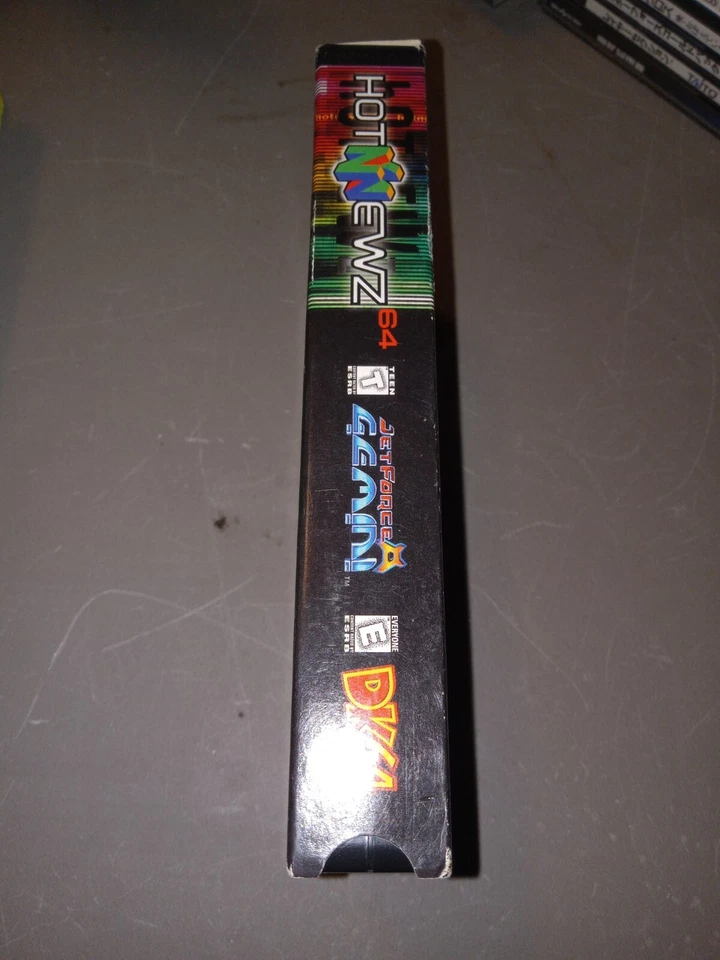 N64 Hotnewz Hot News Cinta VHS Guía Insider Nintendo 64 1999 Toys R Us Promo Foto 4 de 4