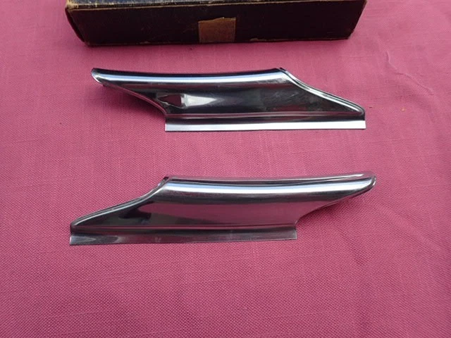 Pontiac Star Chief 1956 guardabarros delantero pintura divisor molduras, diestro derecho, ¡nuevo! 521468 Foto 2 de 4