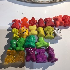 Gogos Crazy Bones Lot Of 21 Mix Mini Figures 1990’s vintage