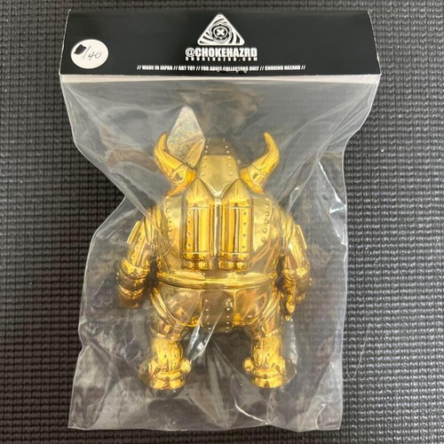 CHOKE HAZARD Golden MINI Figure Limited Edition UNUSED from Japan K2170 - Picture 5 of 6