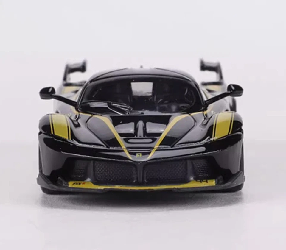 Coche deportivo de carreras Bburago 1/64 Ferrari FXX K negro diecast metal Ferrari negro Foto 4 de 4