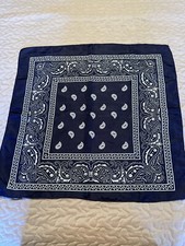 BANDANA Navy Blue Paisley 21" Square Very Good Condition
