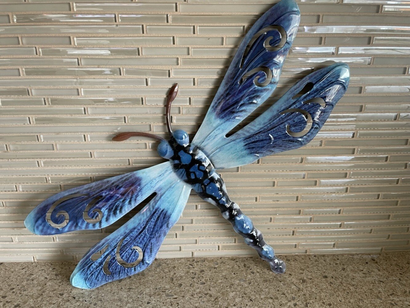 Dragonfly metal wall decor 13"x 10" blue eBay