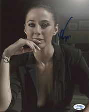 Emmanuelle Chriqui Superman Lois Sexy Autographed Signed 8x10 Photo ACOA