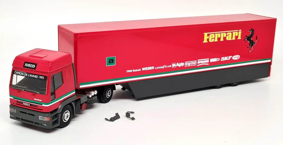 Camión modelo Louis Surber 1/43 Iveco Eurotech Ferrari GP F1 Team Transporter Foto 3 de 4