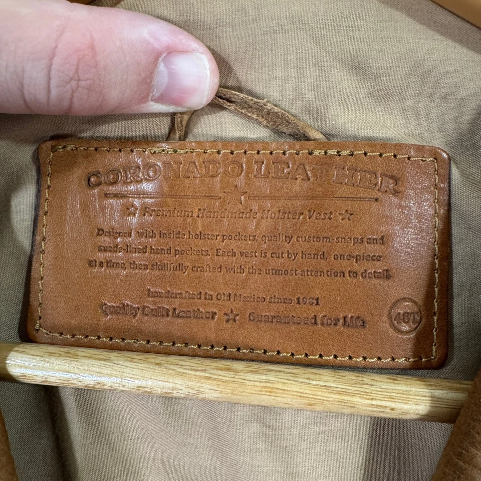 Coronado Leather Handmade Holster Vest Mens 48T Brown Full Grain Western Buffalo - Image 2 of 4