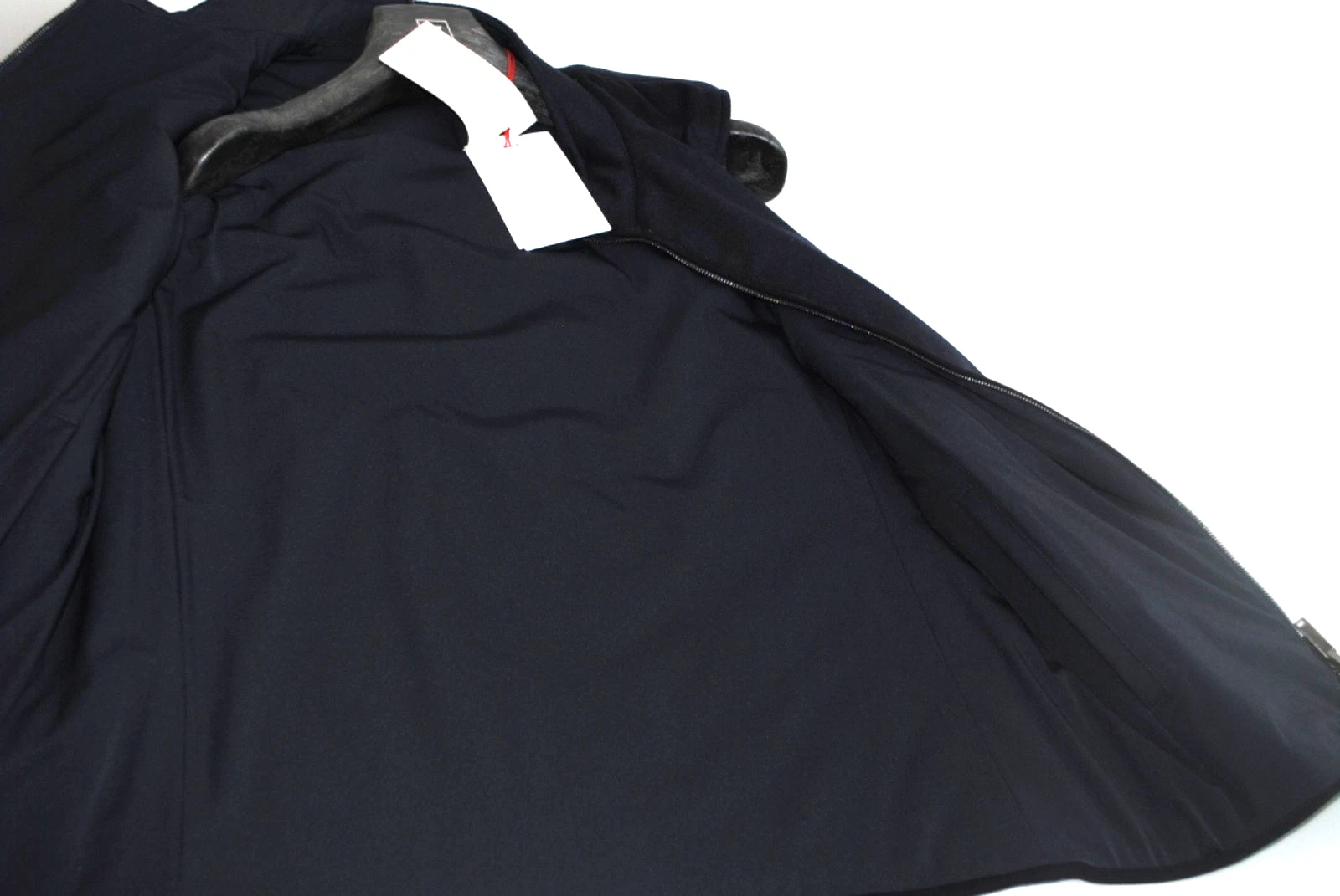 KIRED BY KITON NAPLES REVERSIBLE SLEEVELESS 1250.00 POSTER. SIZE 54 PURE CASHMERE - product detail image 12