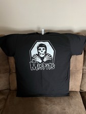 Misfits Men  s Short Sleeve T-Shirt XL