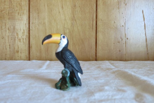 retired Schleich #14328 Toco Toucan Wild tropical bird