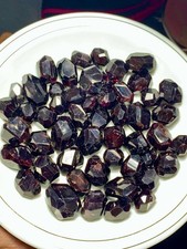50 Pieces Top Quality Red Garnet Tumbler 590 Grams 